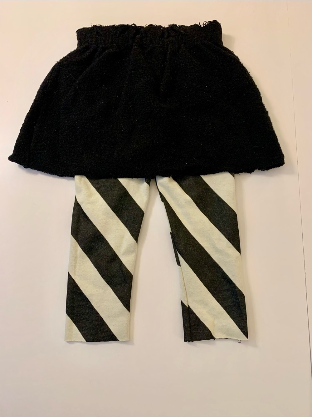 Black Skirted Leggings with Bold Diagonal Stripes - Picture 7 of 7